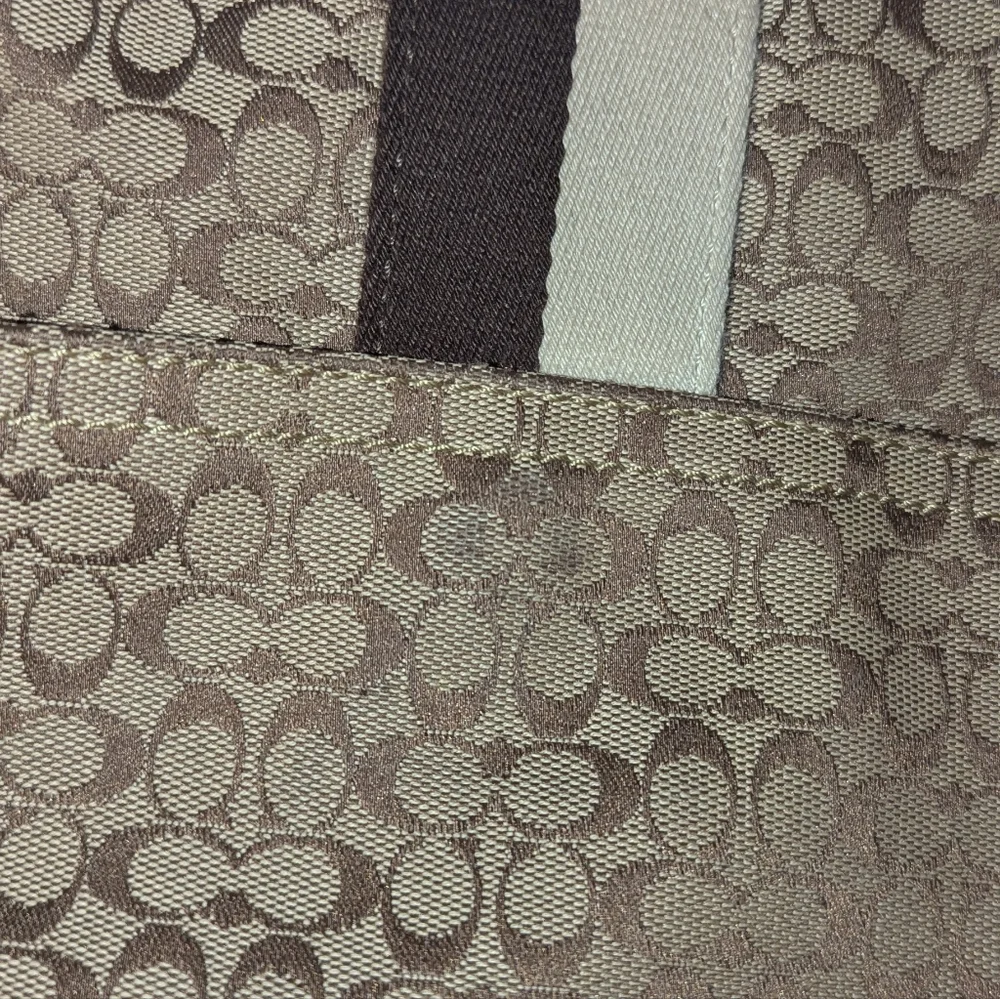 Coach Voyager Khaki Crossbody Messenger Bag Tan Khaki VGUC
